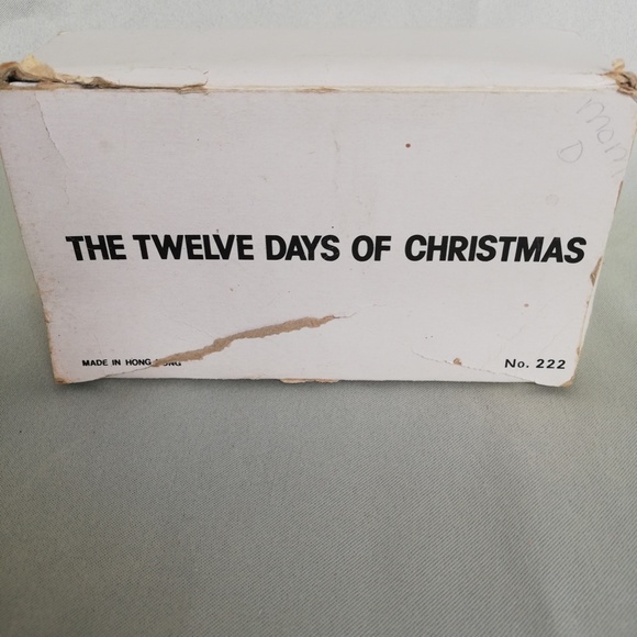 The Twelve Days of Christmas Tree Ornaments - Picture 3 of 15